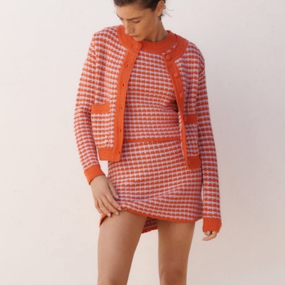 NWT Zara orange knit skirt